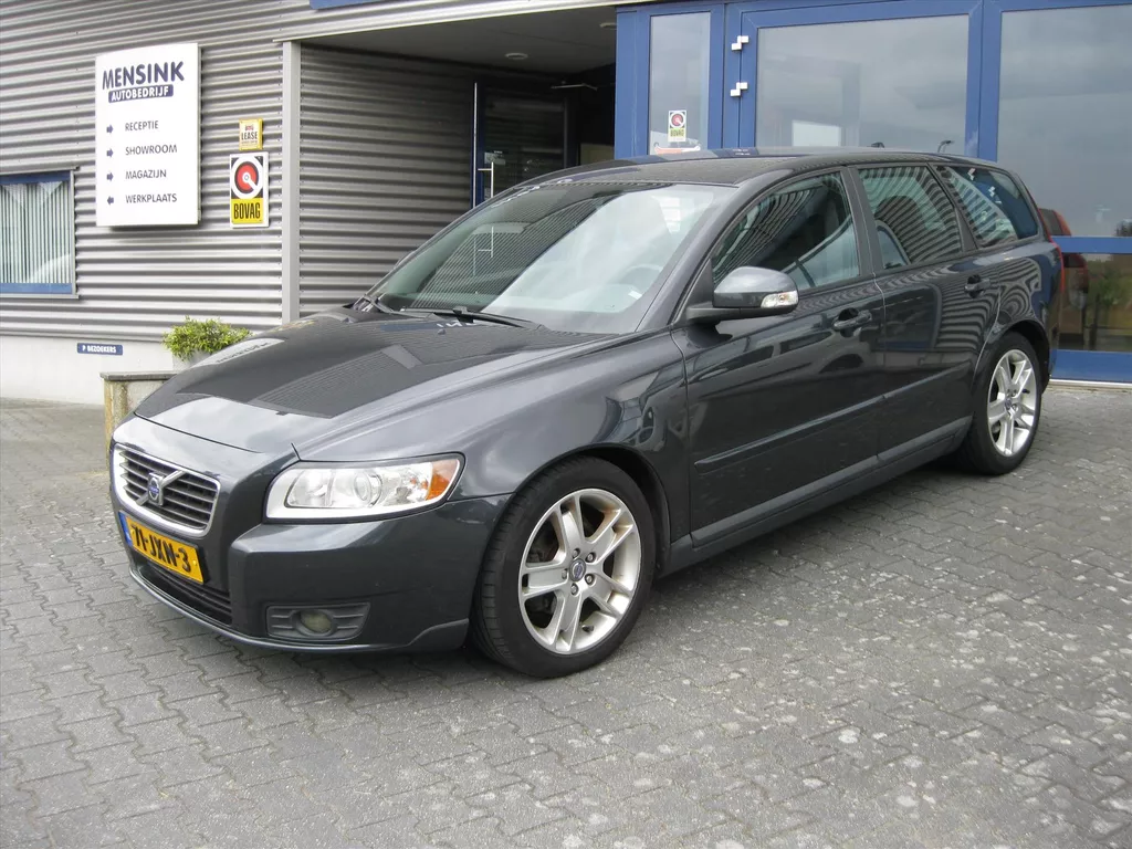 VOLVO V50 1.8 Edition