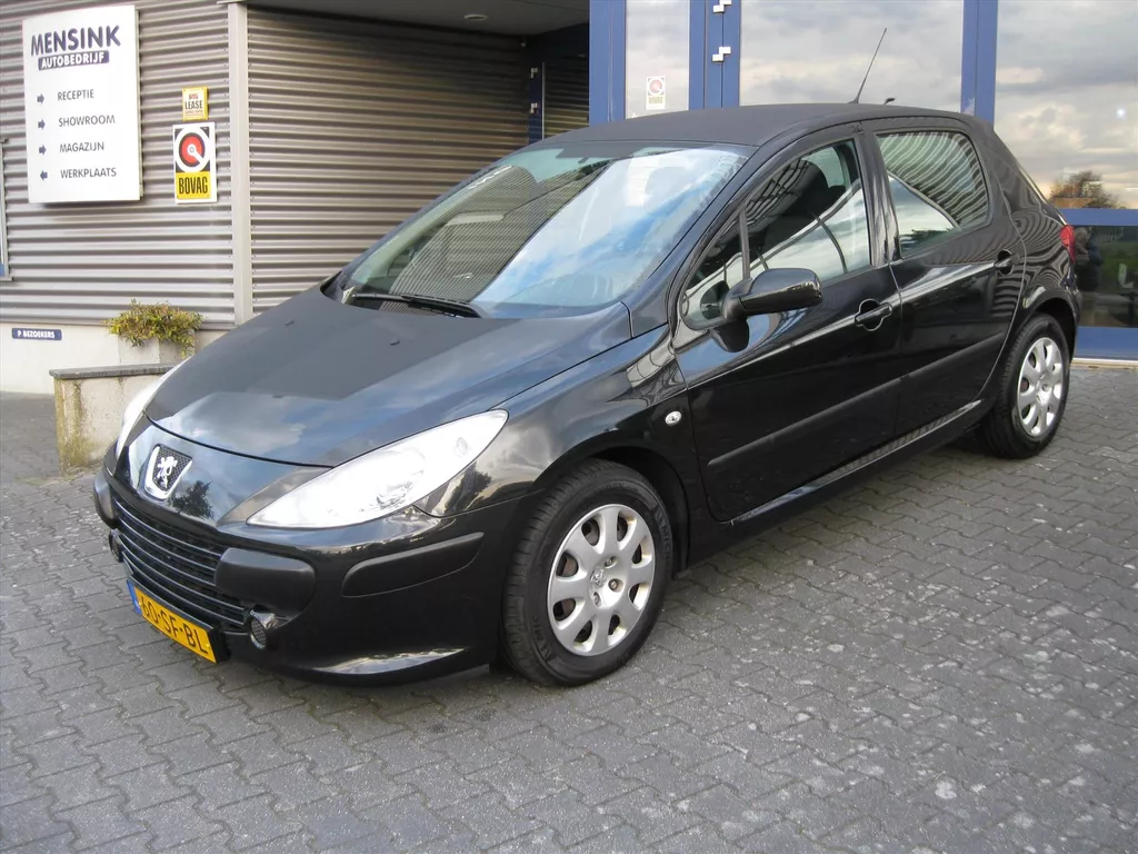 PEUGEOT 307 1.4 16V 5DR