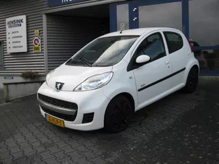 Peugeot 107 1.0 12V 5DR