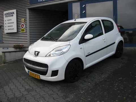 Peugeot 107 1.0 12V 5DR