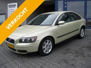 VOLVO S40 2.4 I 140PK GEARTRONIC Kinetic
